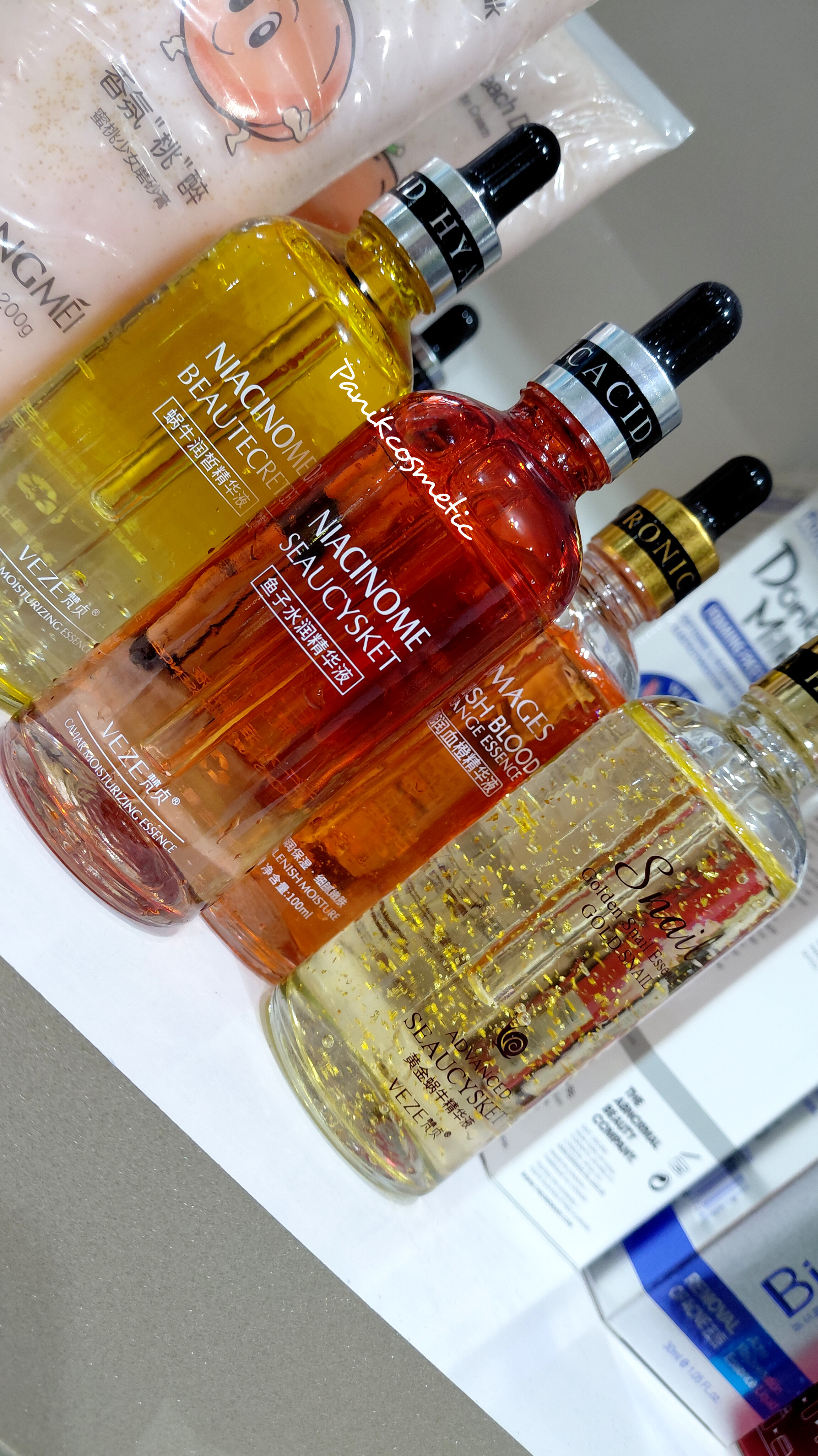 تصویر سرم های پوستی ۱۰۰ میل - سرم طلا حلزون وزه 