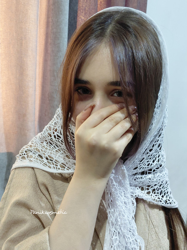 مینی اسکارف سفید